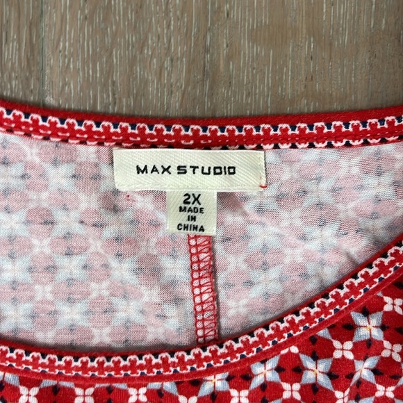 Max Studio 2X red - Picture 3 of 4